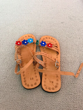 Handmade Tooled Leather Flower Sandals Ankle Wrap Boho Costa Rica 38